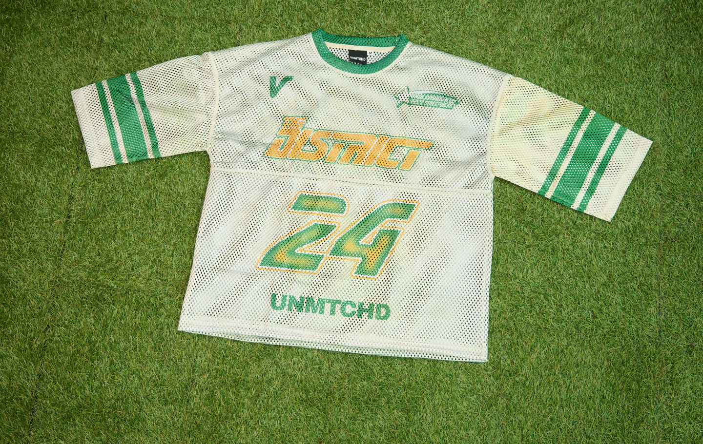 District/UNMTCHD hockey jerseys green