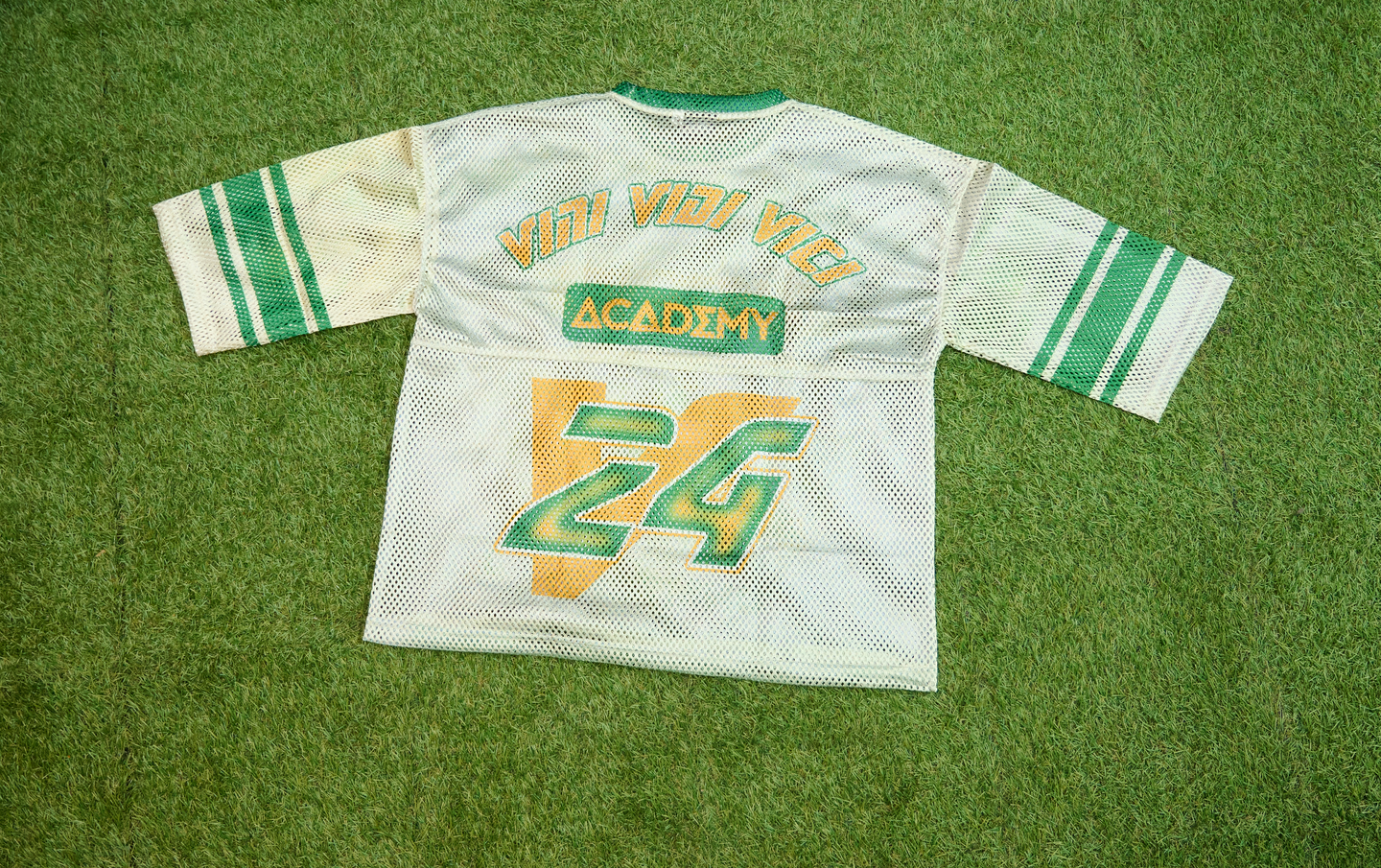District/UNMTCHD hockey jerseys green